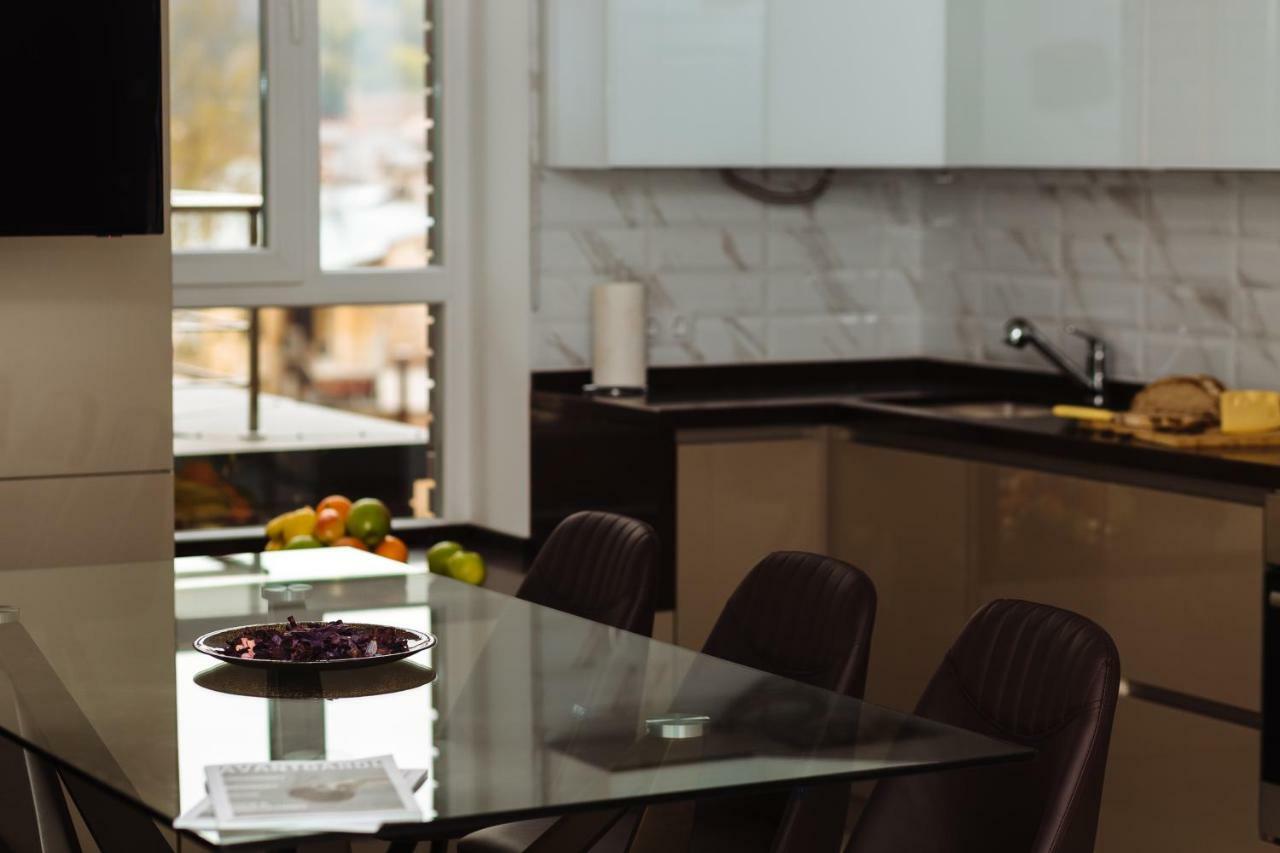 Luxury Terrace View Apartment! Lviv Exterior foto